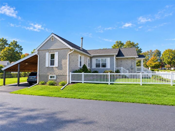 Property Photo: 1208 Garden Avenue PA 18103