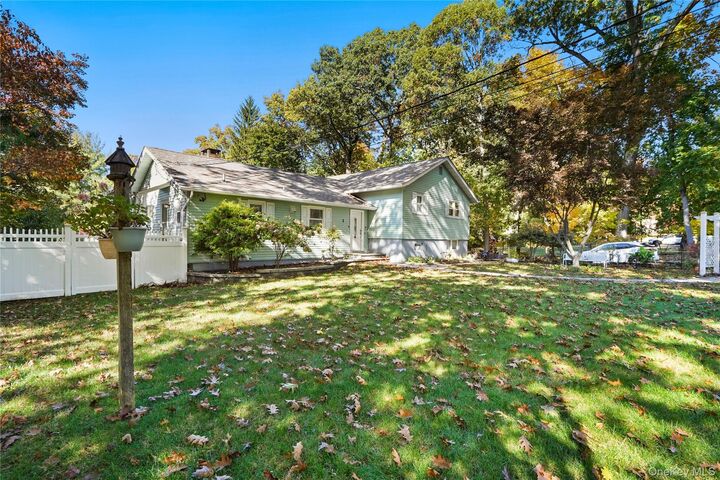 Property Photo:  1 Van Alstine Avenue  NY 10901 