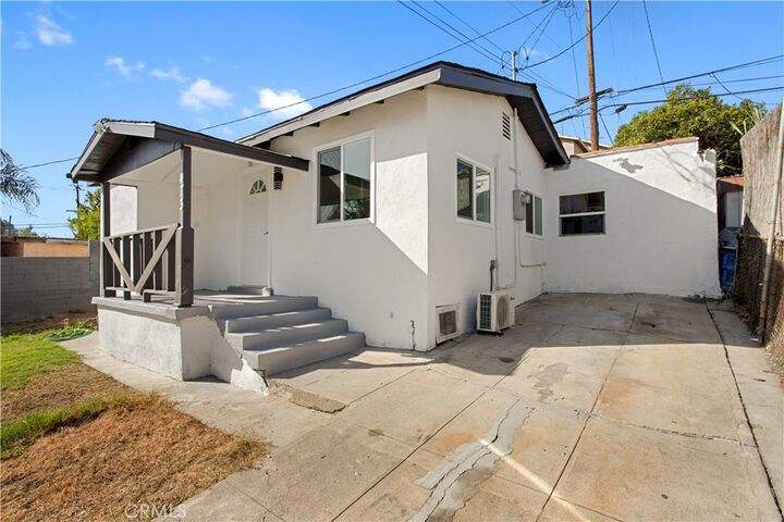 Property Photo:  1471 Adkisson Avenue  CA 90063 