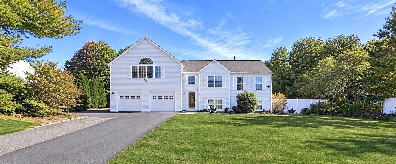Property Photo:  227 Lunns Way  MA 02360 
