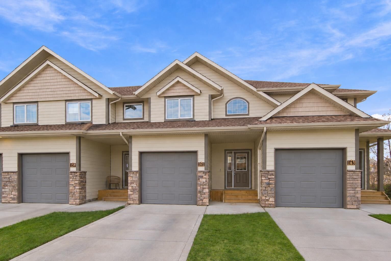 Property Photo:  161 Larsen Crescent  AB T4R 0J9 