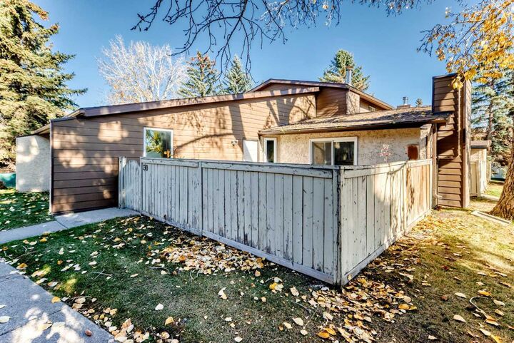 Property Photo:  5404 10 Avenue SE 130  AB T2A 5G4 