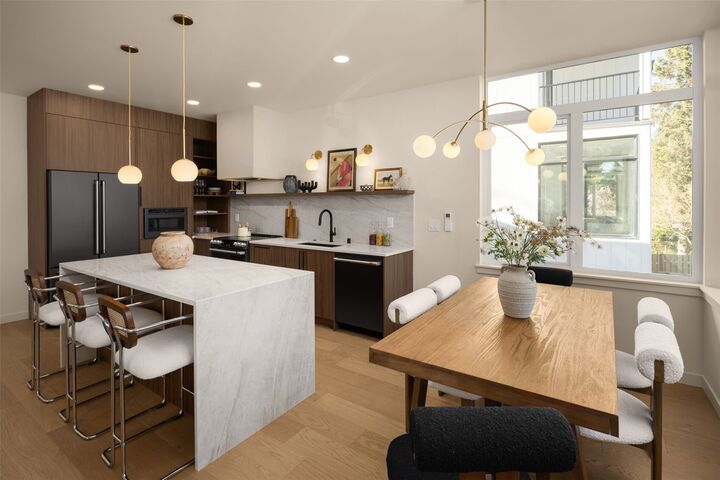 Property Photo: 14037 Densmore Avenue N WA 98133