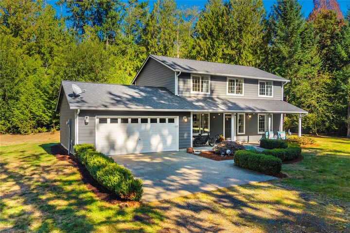 Property Photo:  8132 NE Yeti Lane  WA 98110 