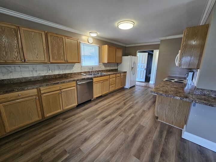 Property Photo:  607 Terrace Drive  MO 65605 