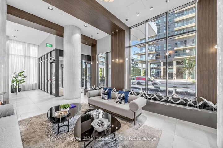 Property Photo:  38 Annie Craig Drive 4110  ON M8V 0G9 