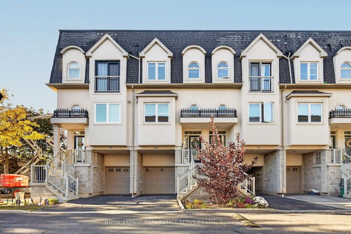 Property Photo:  2453 Scholars Common  ON L7P 2W2 