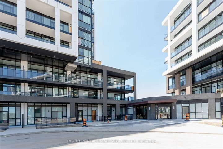 Property Photo:  50 George Butchart Drive 802  ON M3K 0C9 