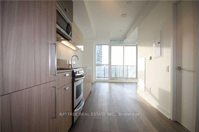 Property Photo:  290 Adelaide Street W 3802  ON M5V 1P6 