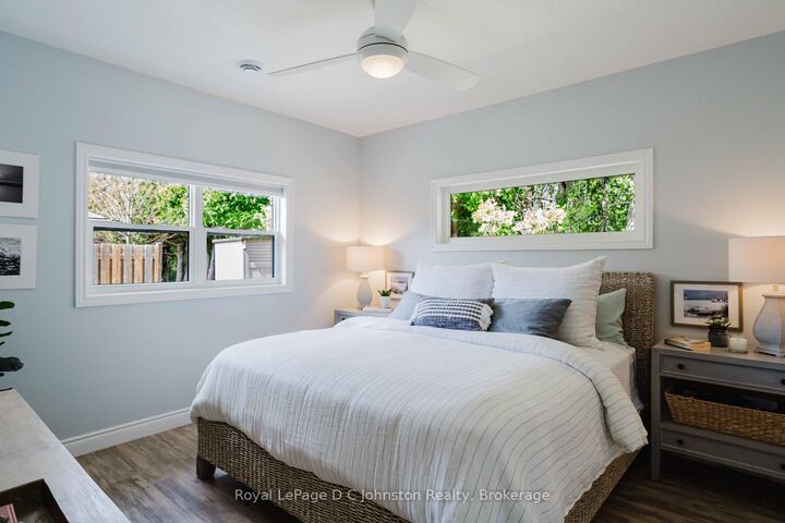 Property Photo:  221 Grenville Street S  ON N0H 2L0 