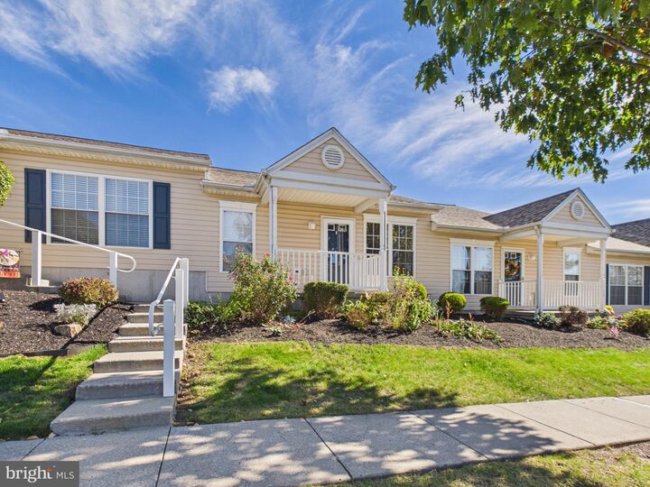 Property Photo:  1534 Foresman Drive 132  PA 19464 