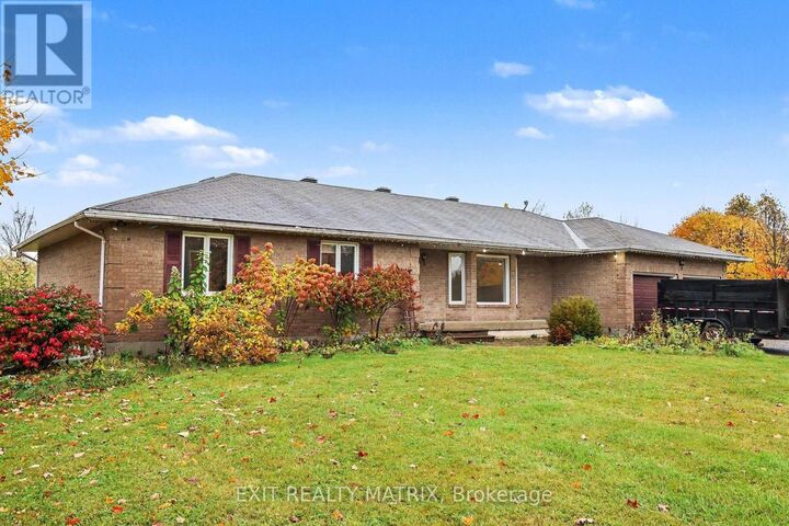 Property Photo: 2380 Yorks Corners Road ON K0A 1V0
