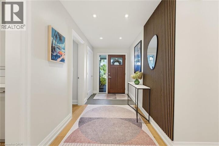 Property Photo:  212 Stadacona Avenue  ON L9G 4K1 