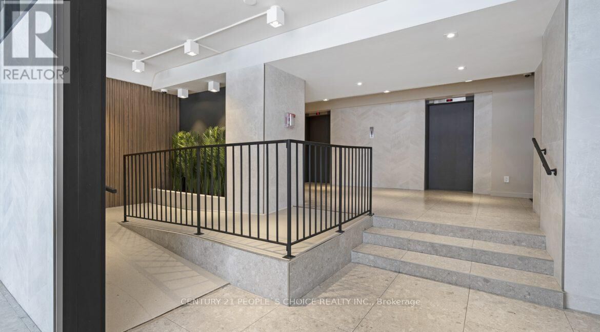 Property Photo:  3875 Sheppard Avenue East 405  ON M1T 3L6 