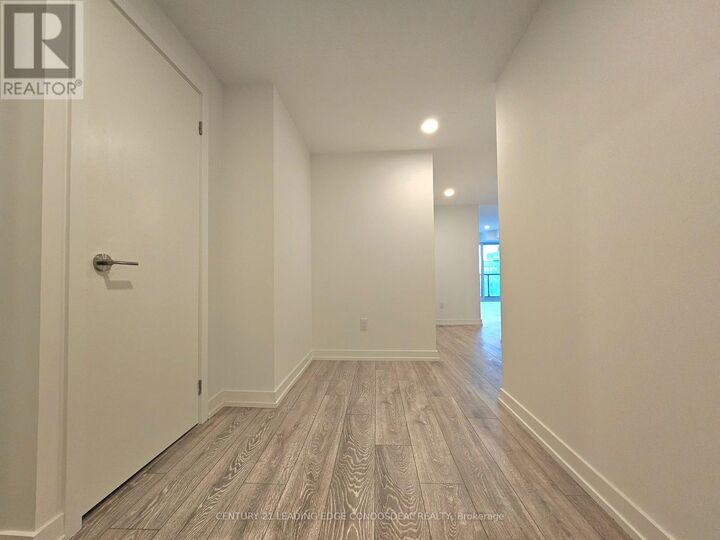 Property Photo:  1100 Sheppard Avenue West 1137  ON M3K 0E4 