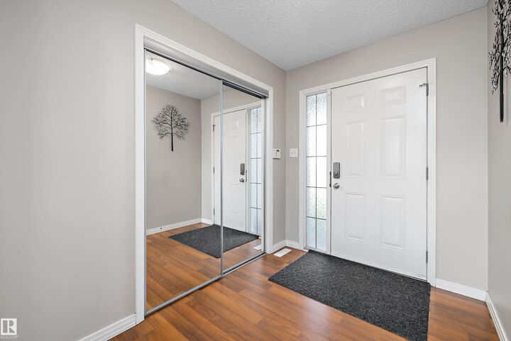 Property Photo:  4605 163A Avenue NW  AB T5Y 3H7 