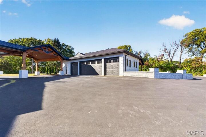 Property Photo:  1824 Topping Road  MO 63131 
