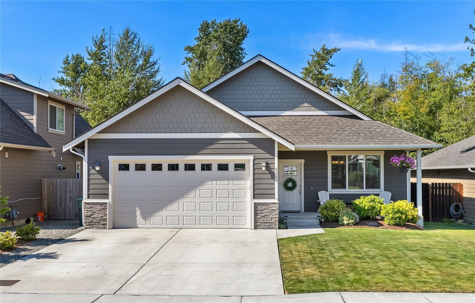 Property Photo:  2568  Sievers Way  WA 98248 