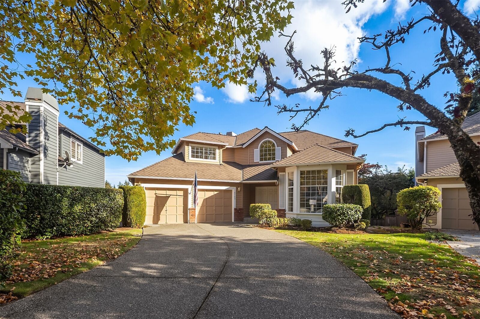 Property Photo:  8705 NE 144th Court  WA 98034 