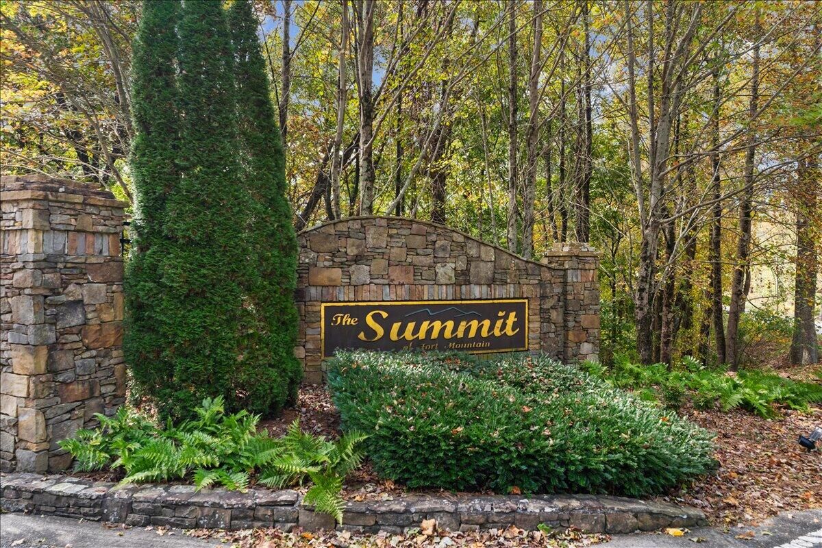 Property Photo: 4647 Highway 52 GA 30705