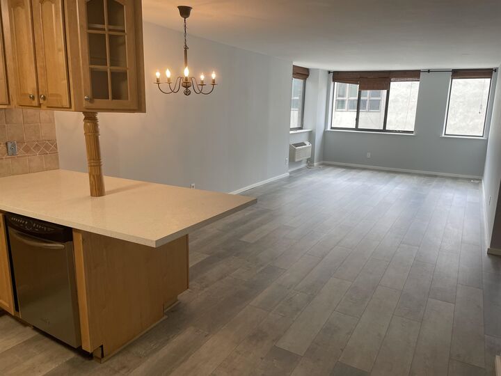 Property Photo:  300 Newark St 4F  NJ 07030 