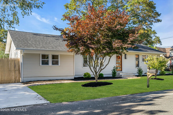 Property Photo:  49 Elm Street  NJ 08722 