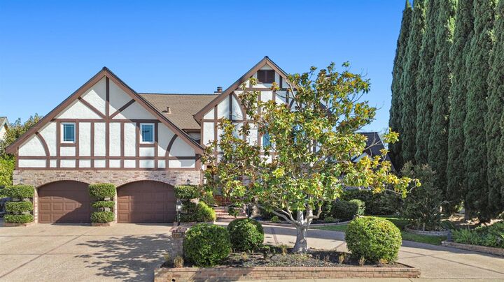 Property Photo:  9201 La Serena Drive  CA 95628 