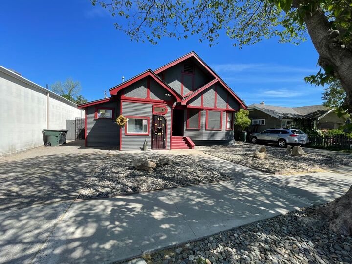 Property Photo:  512 12th Street  CA 95354 