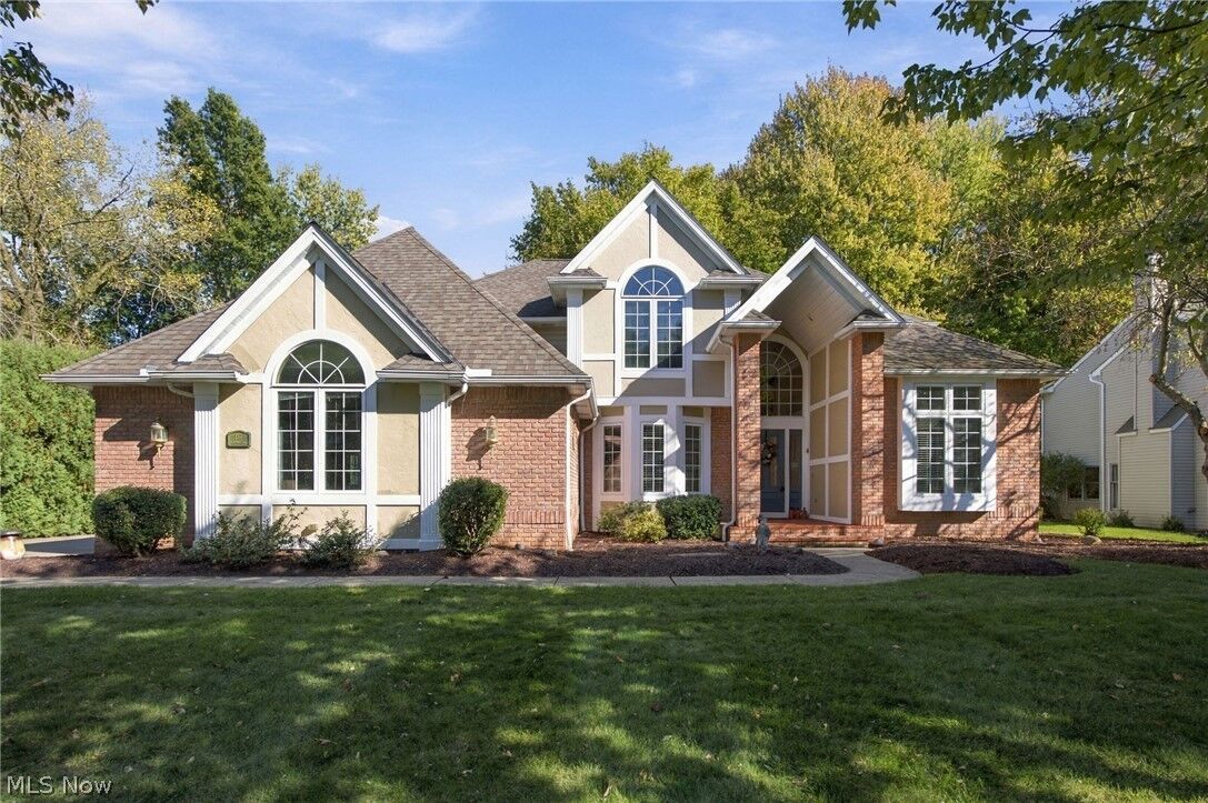Property Photo:  517 Rockwood Court  OH 44012 