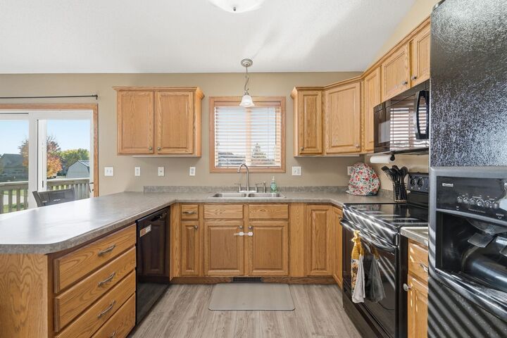 Property Photo:  5412 Loganberry Circle  MN 56367 