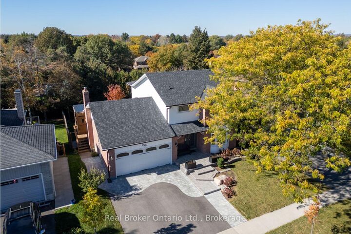 Property Photo:  550 Crimson Court  ON L1J 8E1 