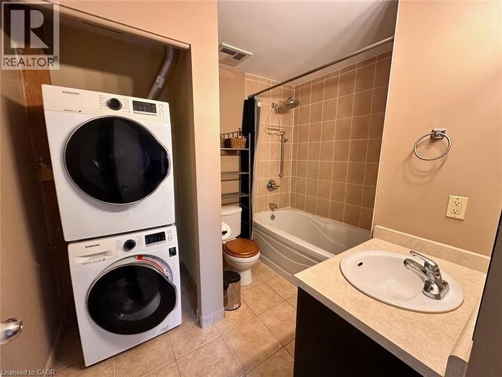 Property Photo:  120 Mansion Street 401  ON N2H 0A1 
