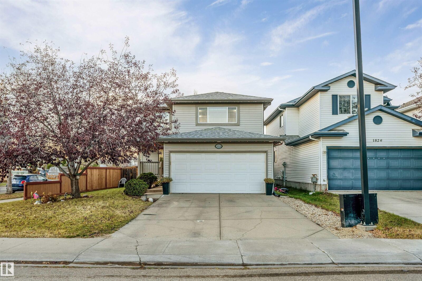 Property Photo:  1828 36 Avenue NW  AB T6T 1S8 