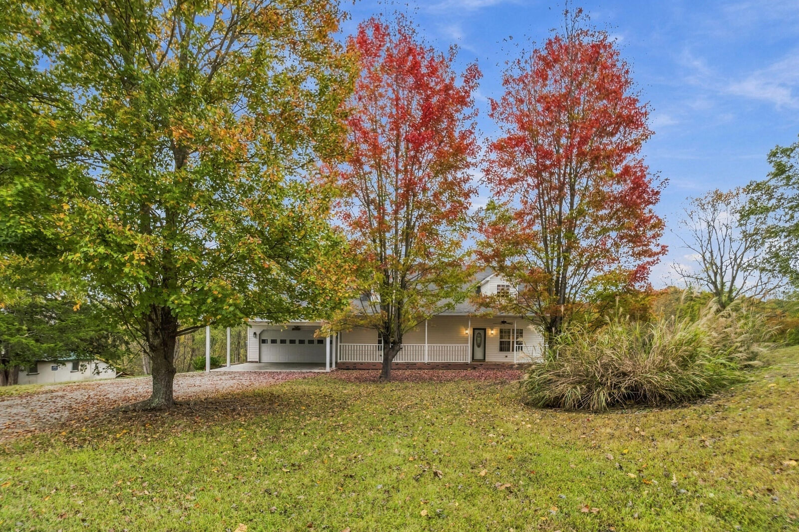 Property Photo:  1642 Kentucky 1729  KY 42642 