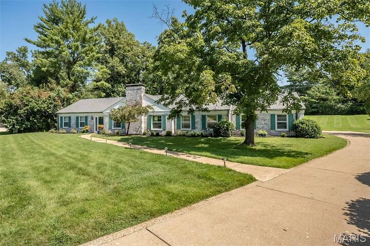 Property Photo: 22 Marsally Drive MO 63131