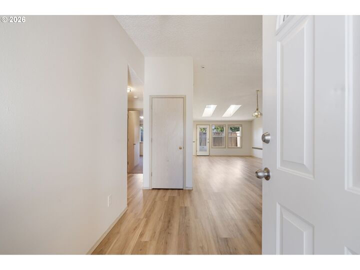 Property Photo:  16203 NE 8th St  WA 98684 