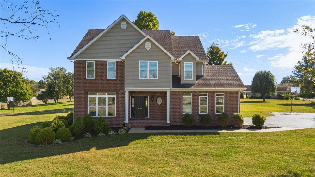 Property Photo:  400 Lamplighter Drive  KY 42104 
