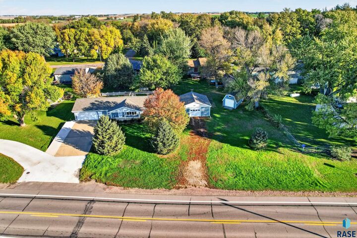 Property Photo: 437 Holder St IA 51241
