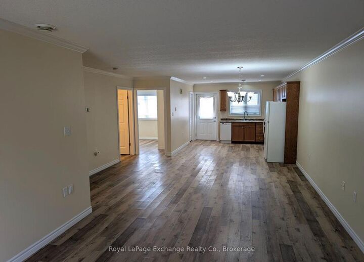 Property Photo:  28A Park Street  ON N0G 2R0 
