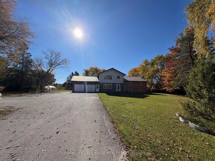 Property Photo:  1135 Rovenshoe Road S  ON L4P 3E9 