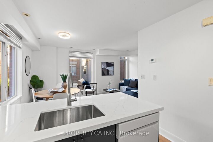Property Photo: 415 Jarvis Street 336 ON M4Y 3C1