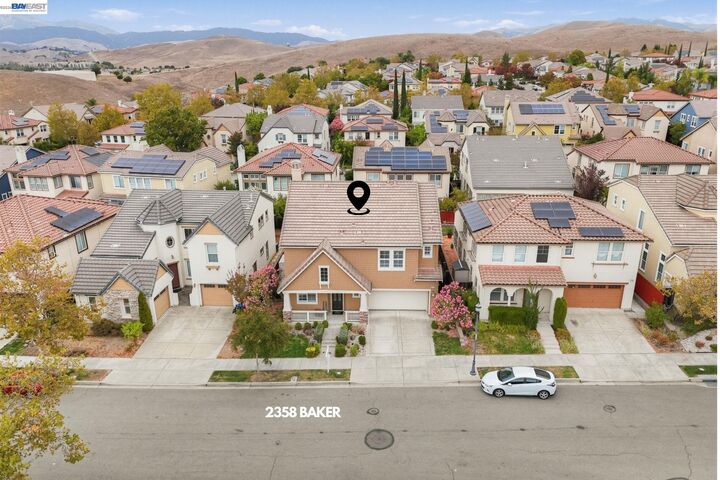 Property Photo: 2358 Baker Way CA 94582