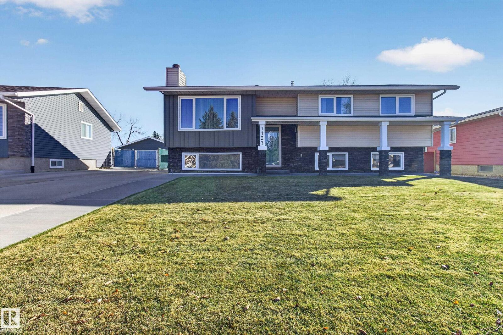 Property Photo:  1127 68 St NW  AB T6K 3K3 