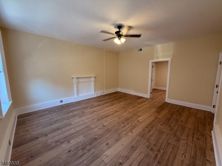Property Photo:  36 Main St 2  NJ 07461 