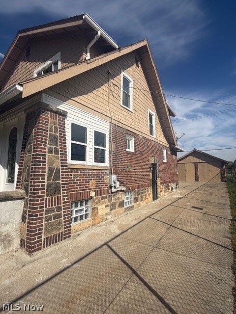 Property Photo: 659 Glendora Avenue OH 44320