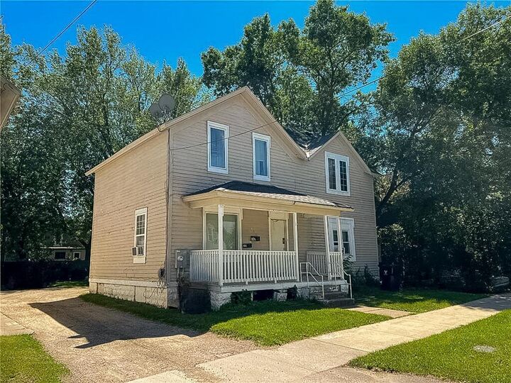 Property Photo: 309 3rd Avenue SW MN 55912