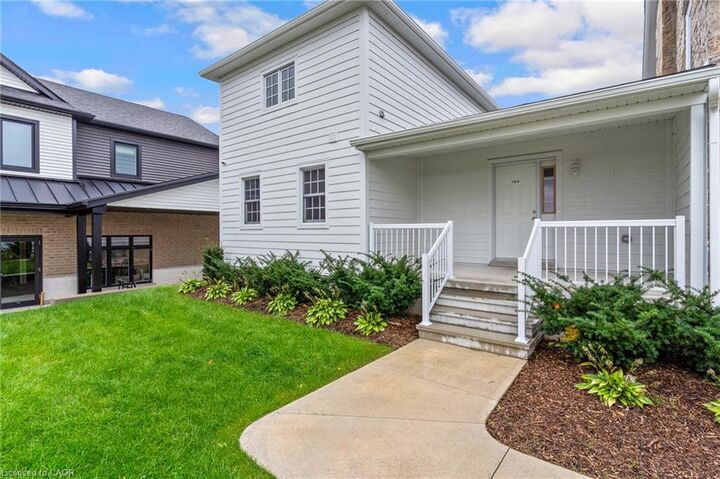 Property Photo:  415 Water Street S 104  ON N1R 5S6 
