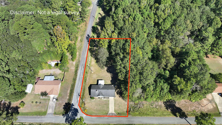 Property Photo:  1114 Stanton  LA 71461 