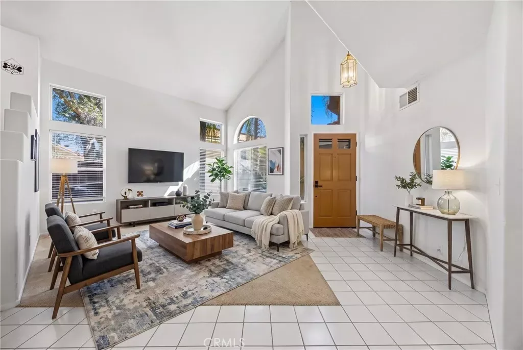 Property Photo:  30350 Summerside  CA 92563 