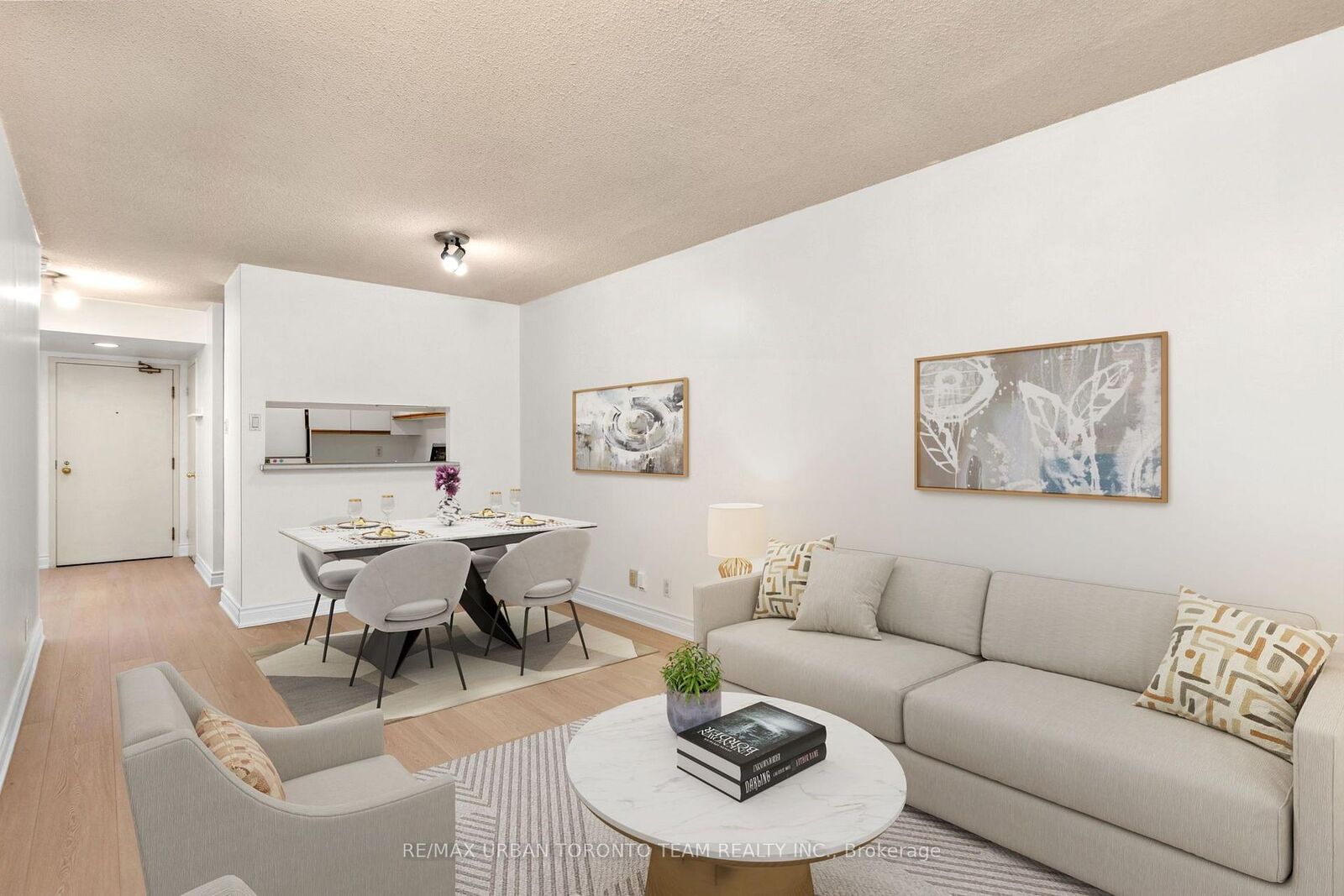 Property Photo:  92 King Street E 418  ON M5C 2V8 